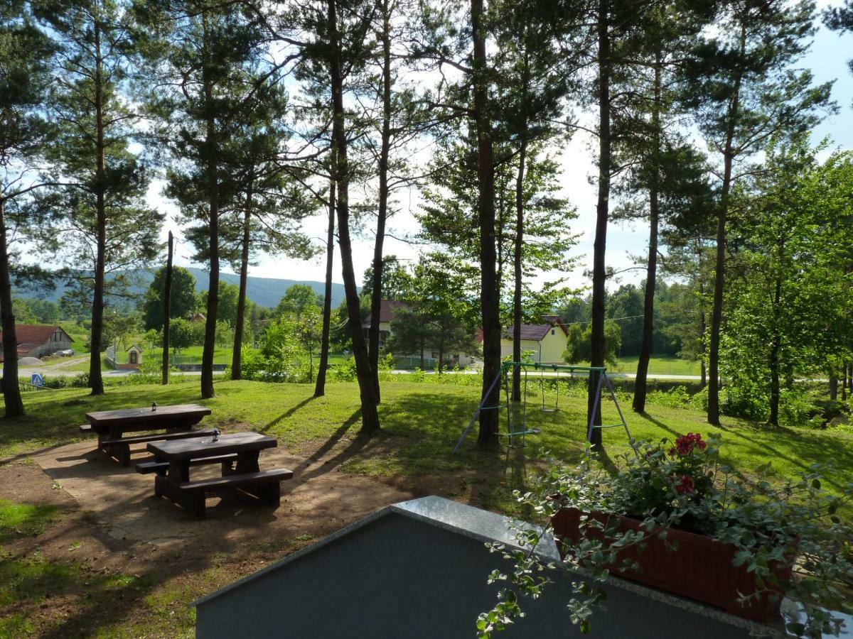 Guest House Rudine Slunj Ngoại thất bức ảnh